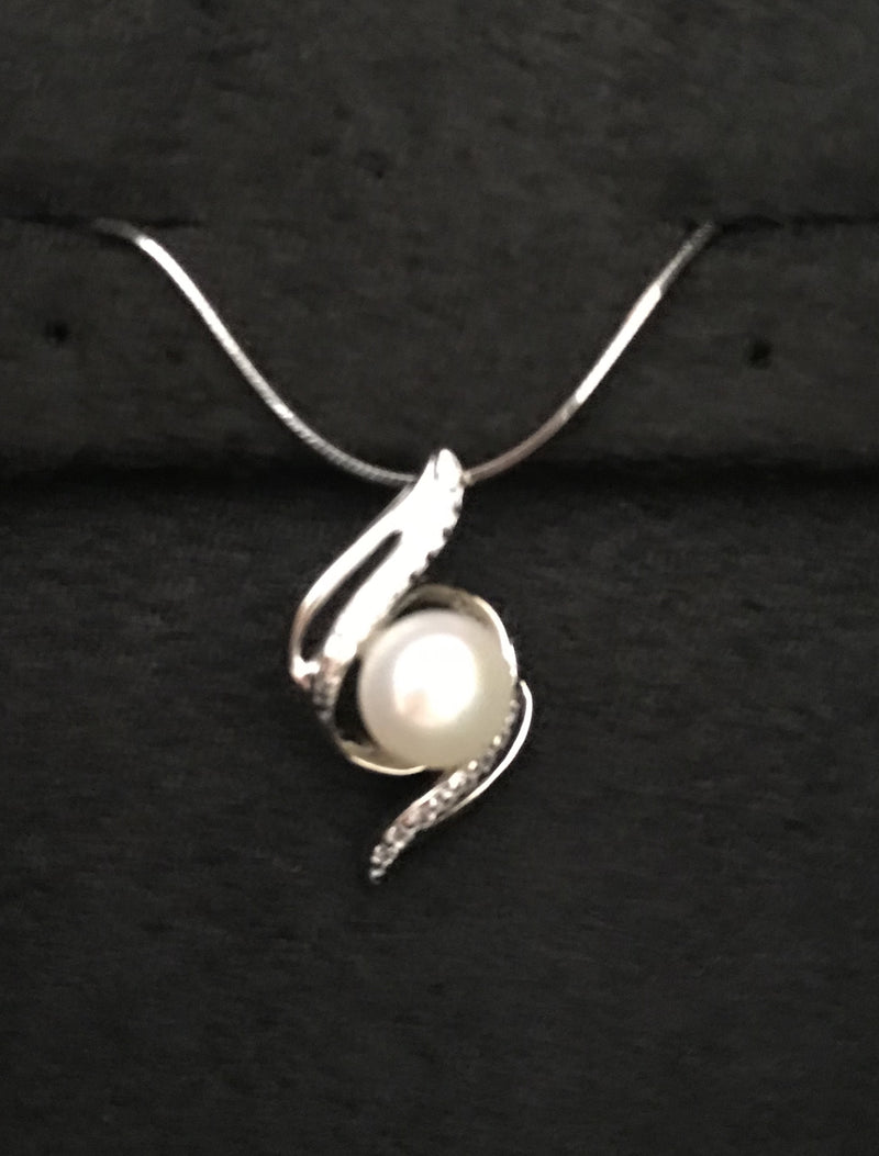 Double Layered Pearl Pendant Necklace – www.pipabella.com